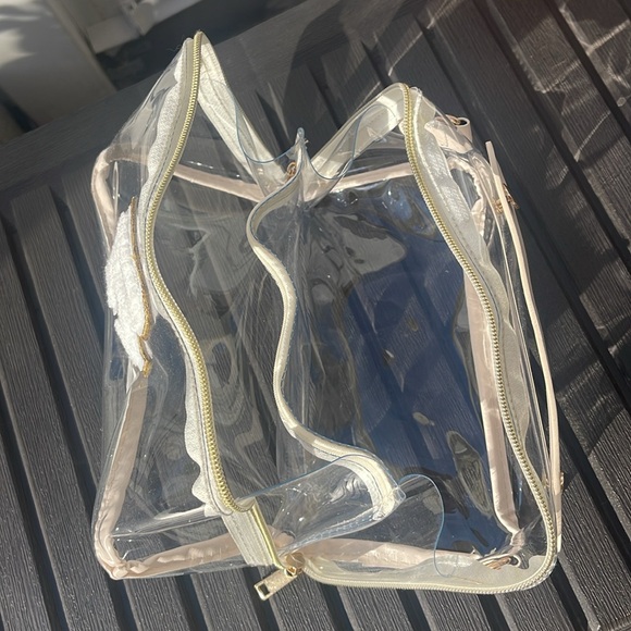 Clear Initial “R” Makeup Bag - Picture 11 of 16